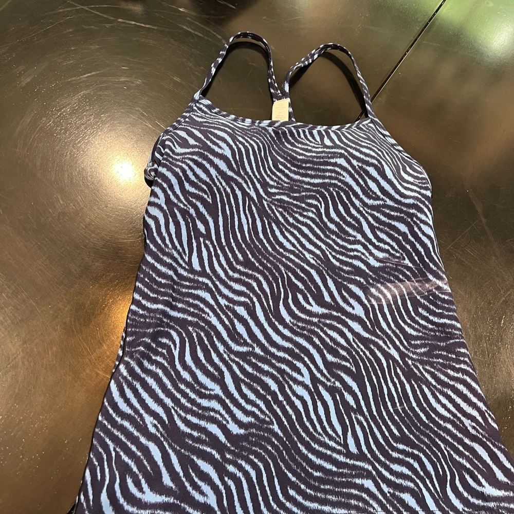 Aerie offline Small zebra tank- women’s